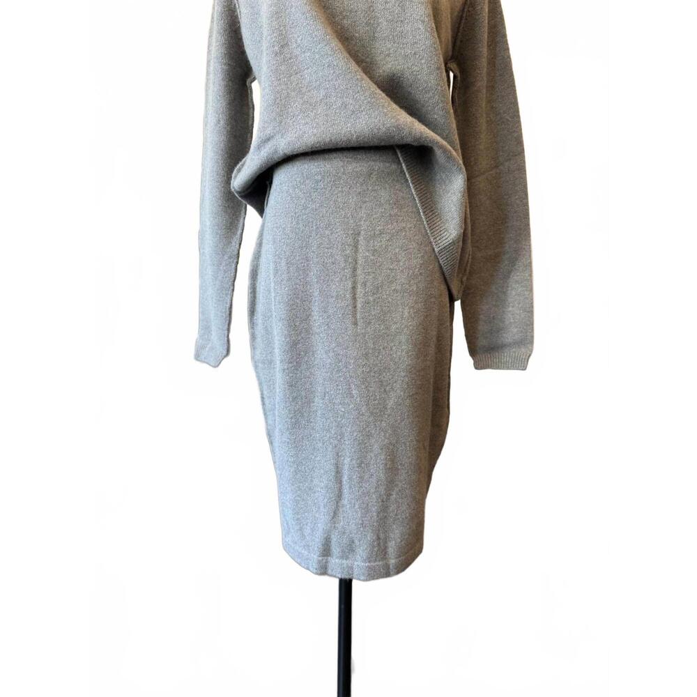 NEW BRAZEAU TRICOT women's royal cashmere john midi skirt in feather